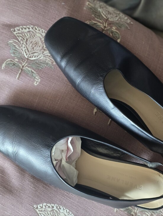 Everlane Shoes - Everlane Black Leather Square Toe Ballet Flats
